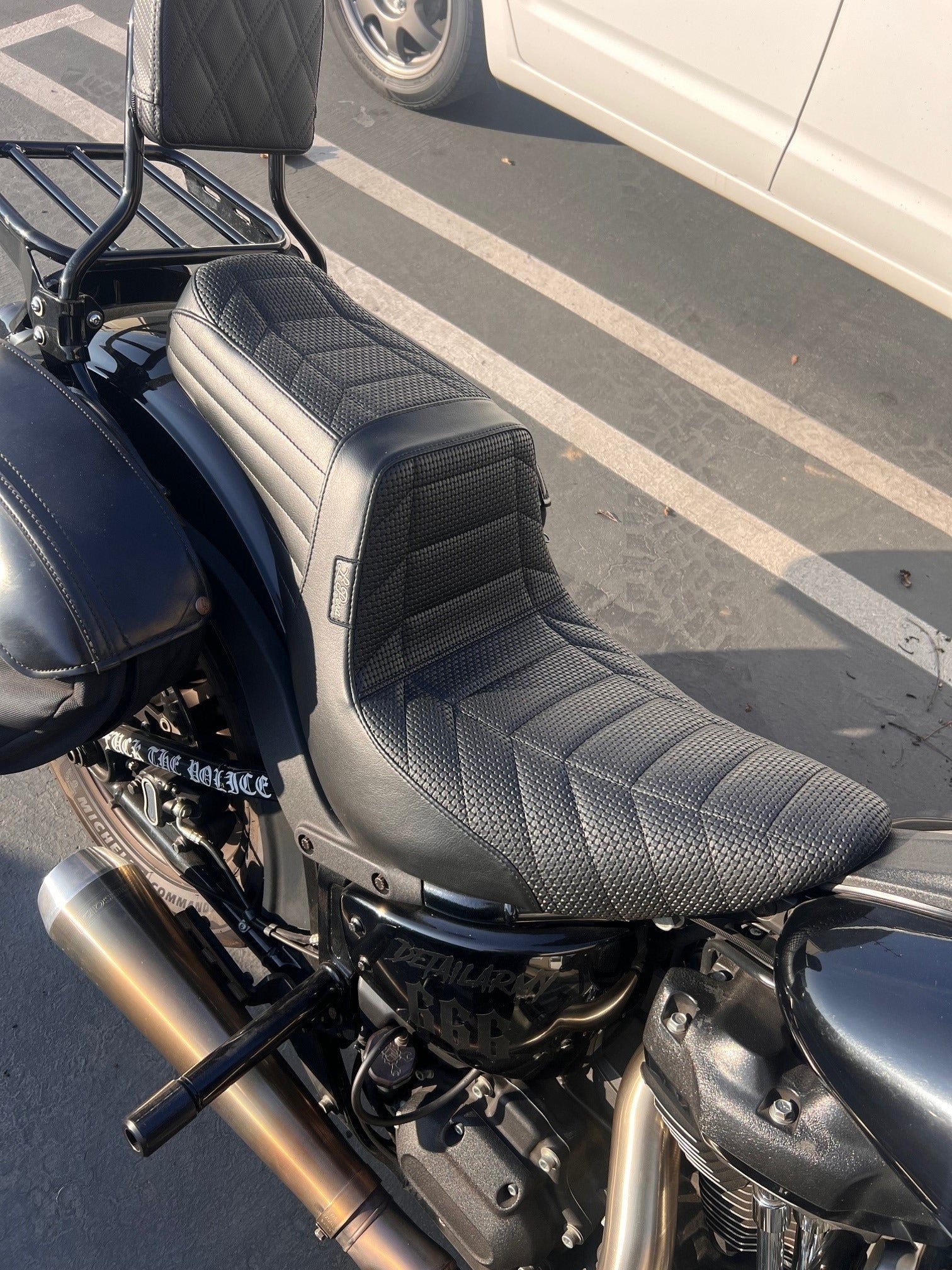 Le Pera Tailwhip Seat for M8 Softail – Imzz Elite