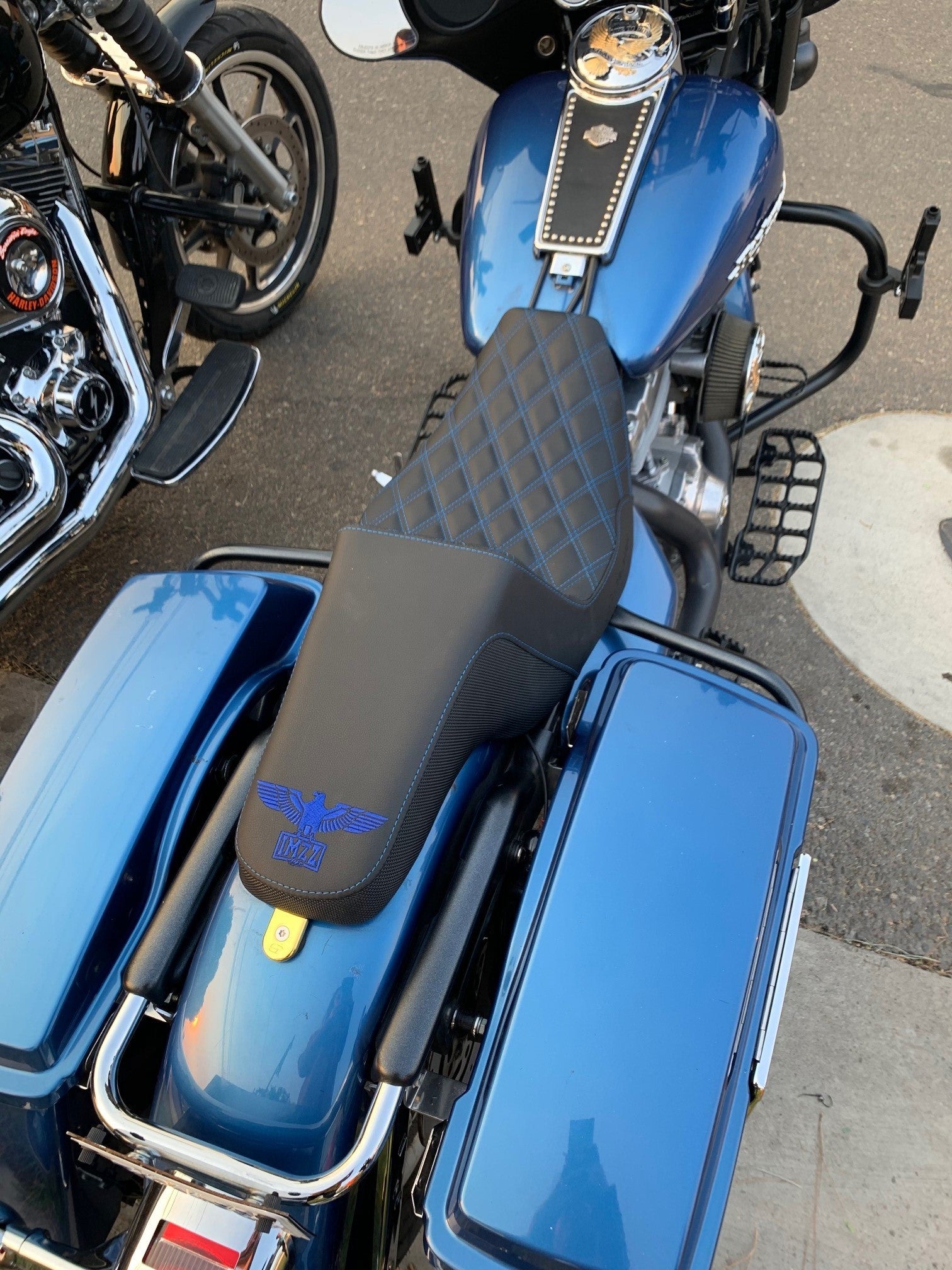 Imzz x Saddlemen Step-Up Seat for Harley Touring (1997-2007)