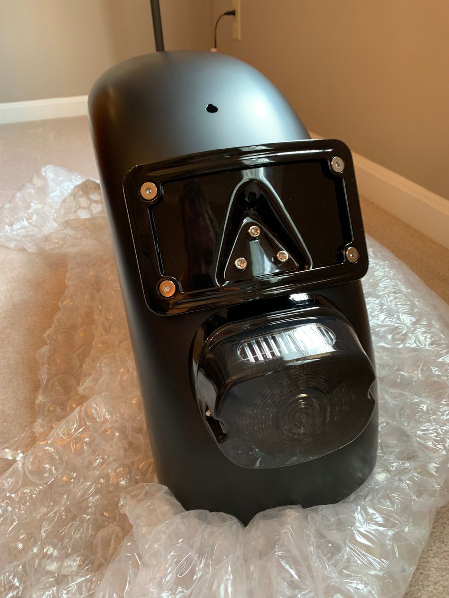 M8 Softail Street Bob Full Rear Fender