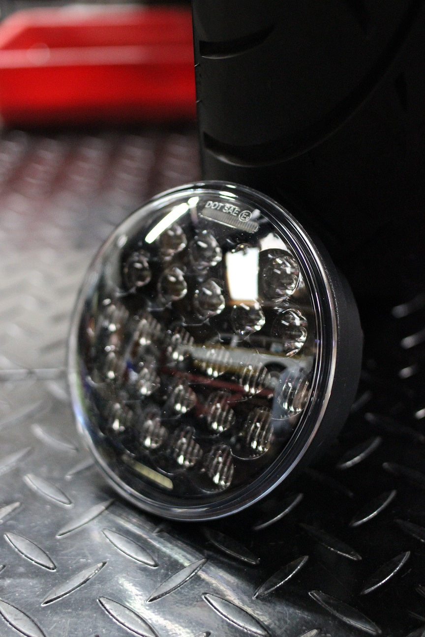 Elite 5 3/4" LED Projector Headlight