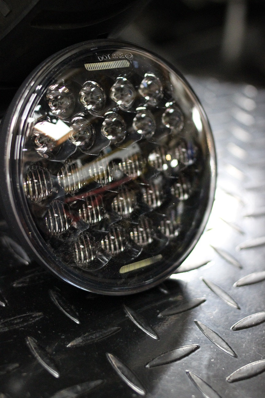Elite 5 3/4" LED Projector Headlight