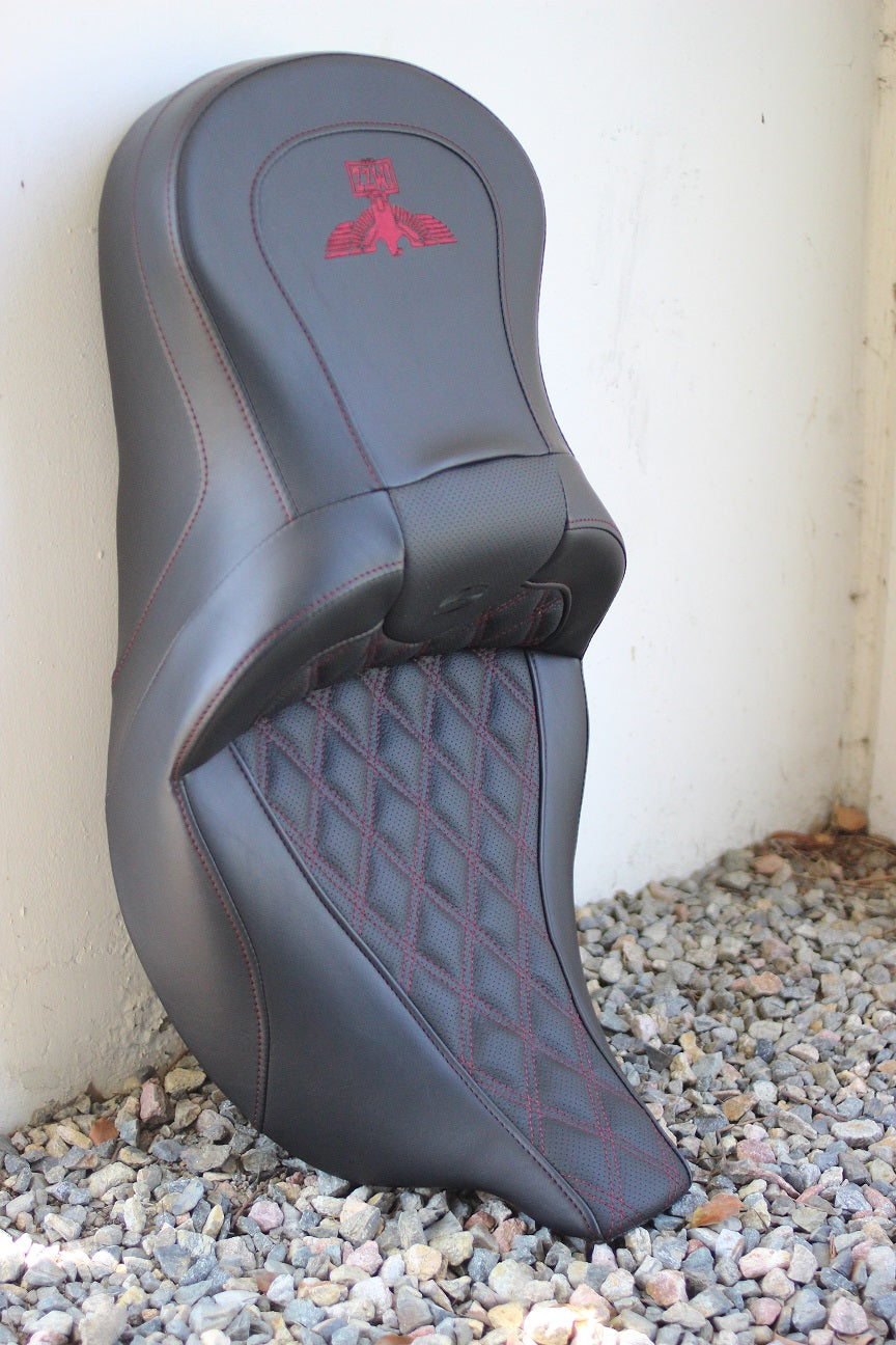 Imzz Elite Signature Saddlemen Road Sofa for Touring Models