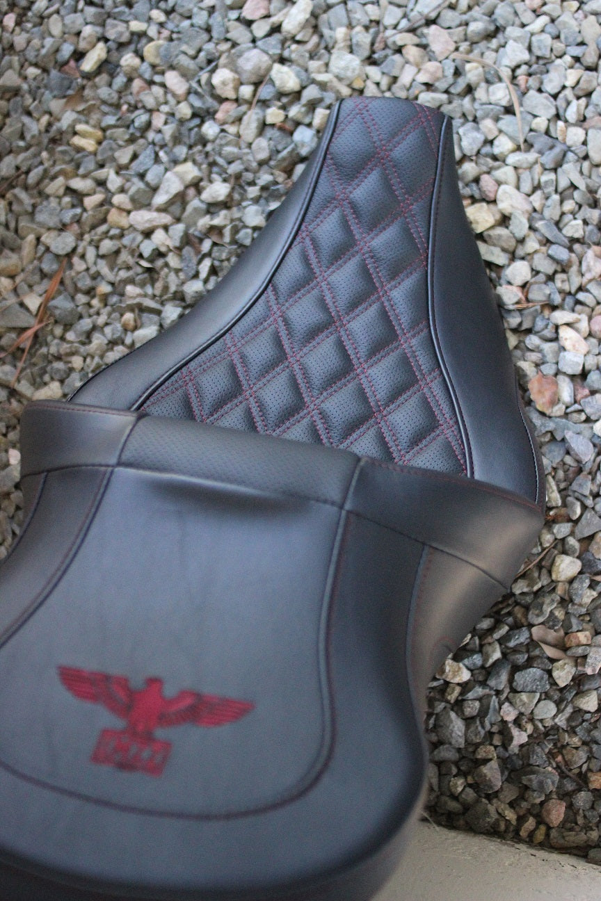 Imzz Elite Signature Saddlemen Road Sofa for Touring Models