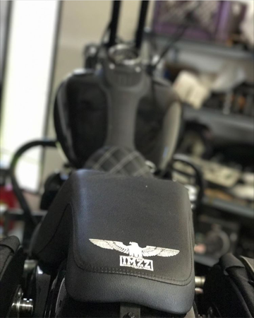 Imzz x Saddlemen Step Up Seat For 96-03 Dyna