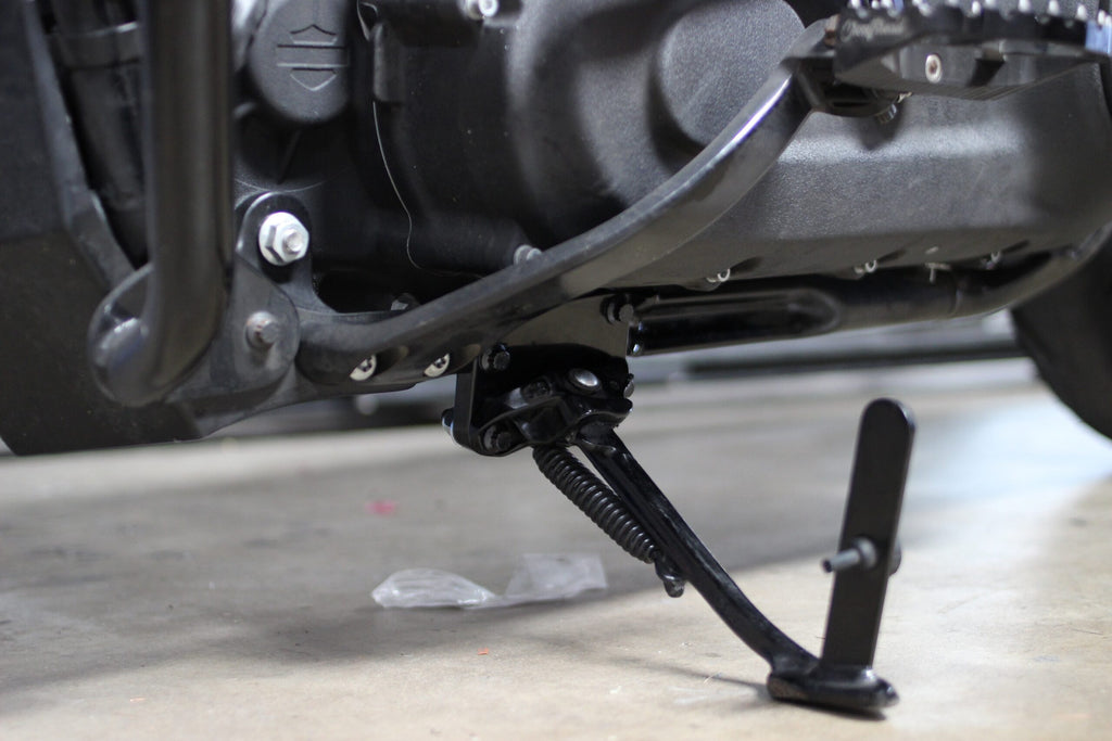 m8 softail +1 kickstand