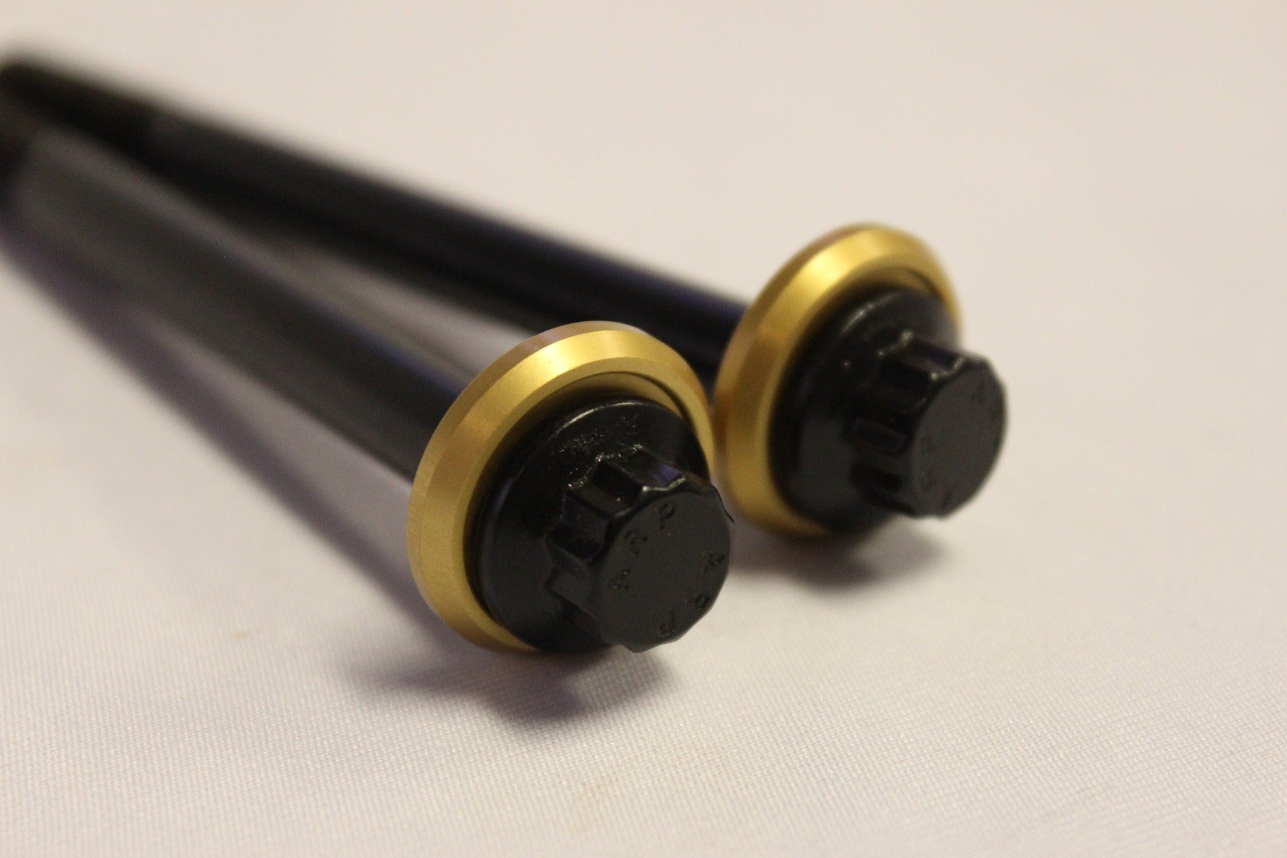 arp hardware for dyna gas tank bolts