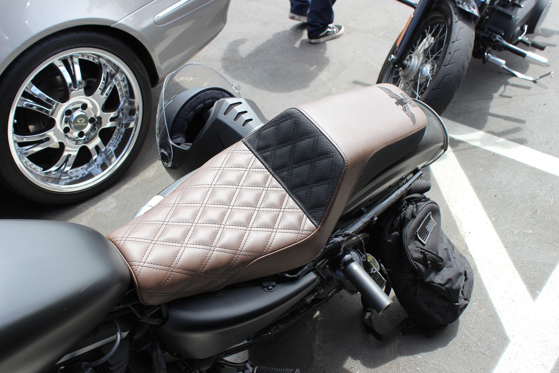 Imzz Elite x Saddlemen Step Up Seat For Sportster