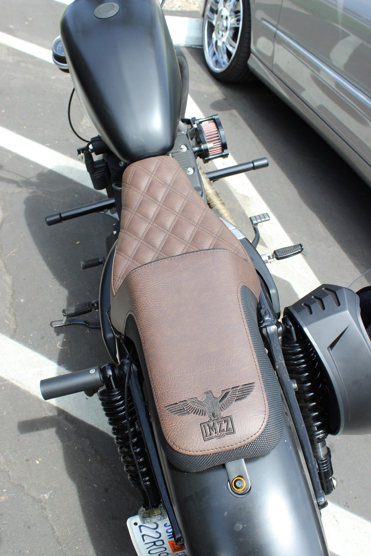Imzz Elite x Saddlemen Step Up Seat For Sportster