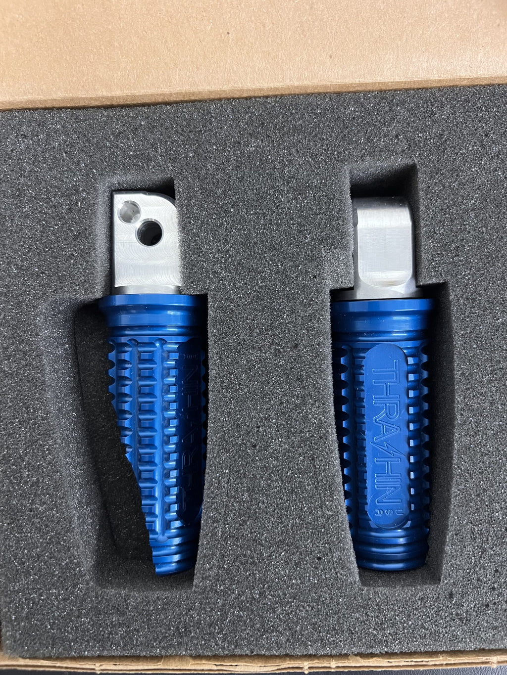 Thrashin Supply Burnout Footpegs for M8 Softail Passenger in Blue