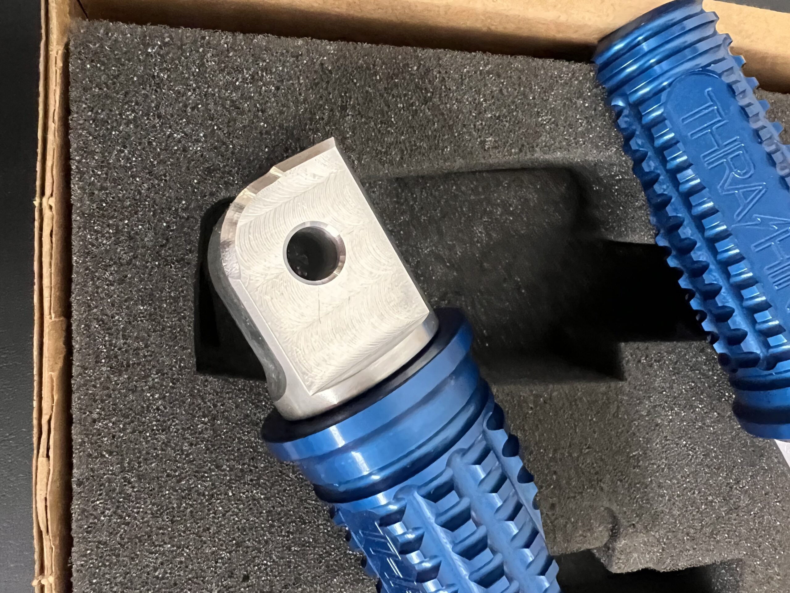 Thrashin Supply Burnout Footpegs for M8 Softail Passenger in Blue