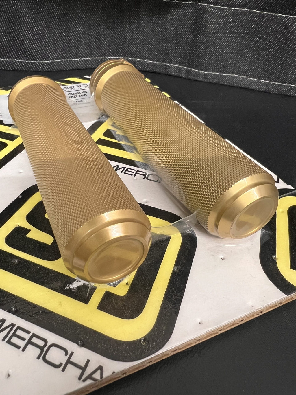 Speed Merchant Speed Grips for Cable Throttle, Gold
