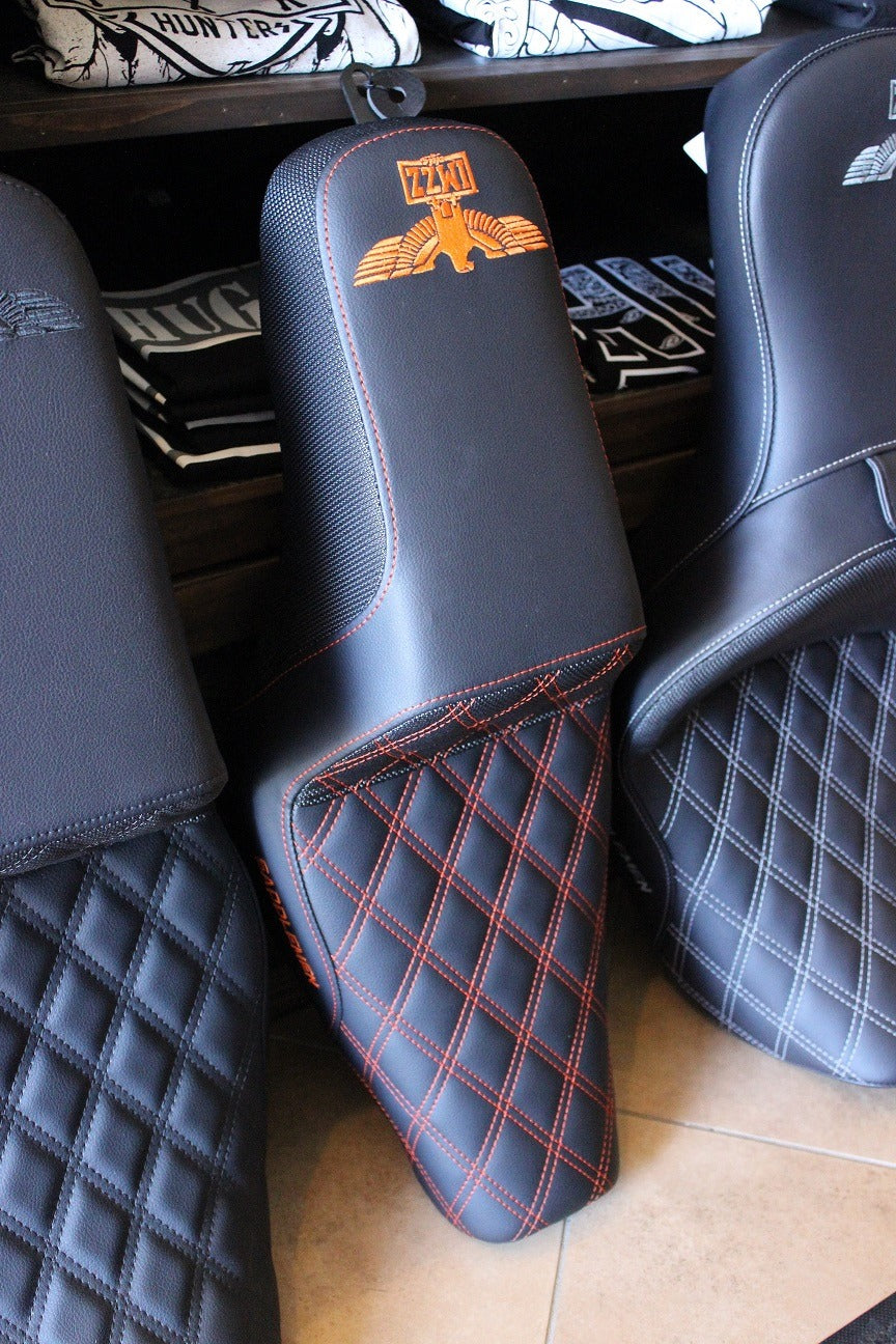 Imzz Elite x Saddlemen Step Up Seat For Sportster