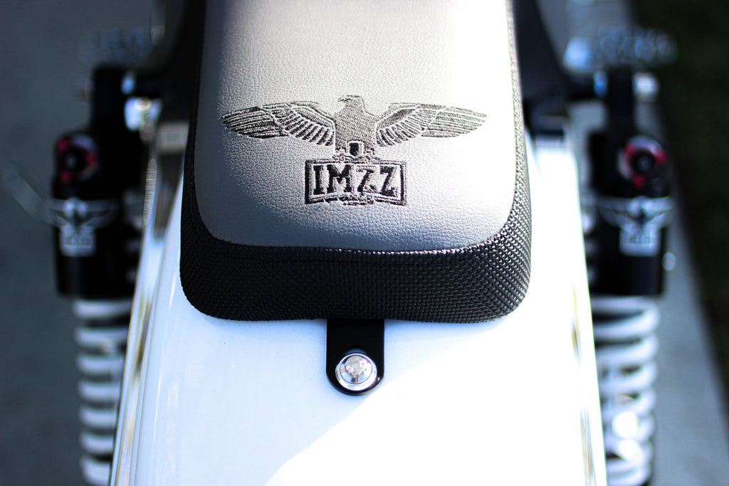 Imzz Elite ARP seat bolt installed on Harley Dyna