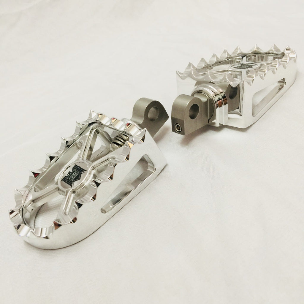 Boosted Brad DMR Bear Trap Footpegs