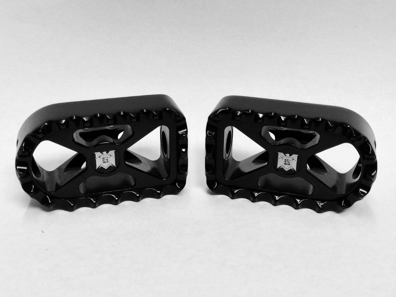 Boosted Brad DMR Bear Trap Toe Peg