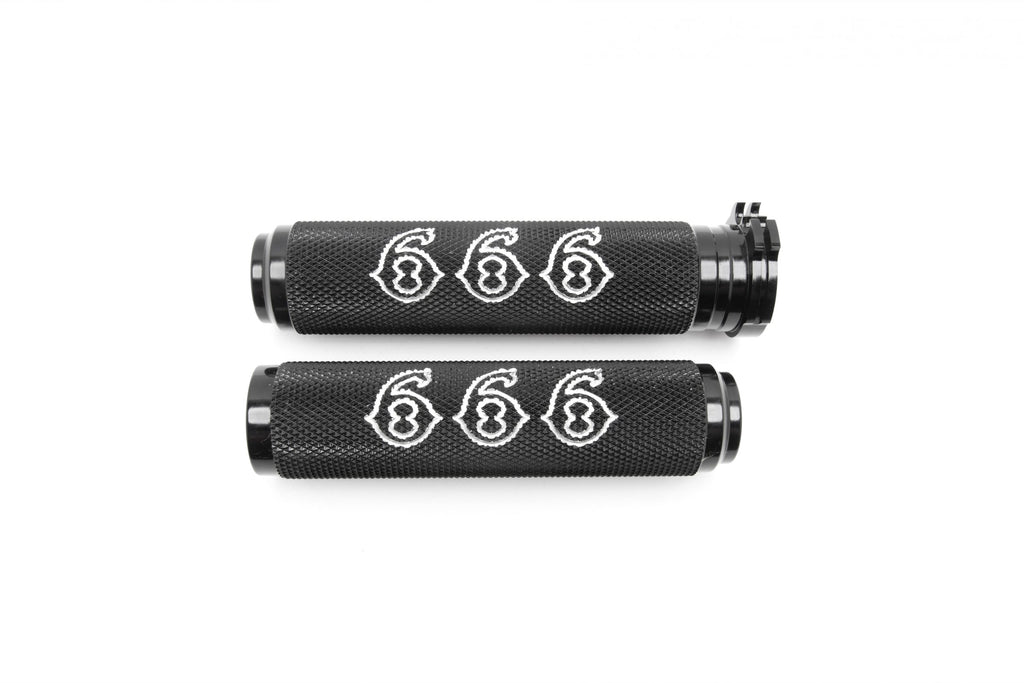 Boosted Brad Knurled Grips