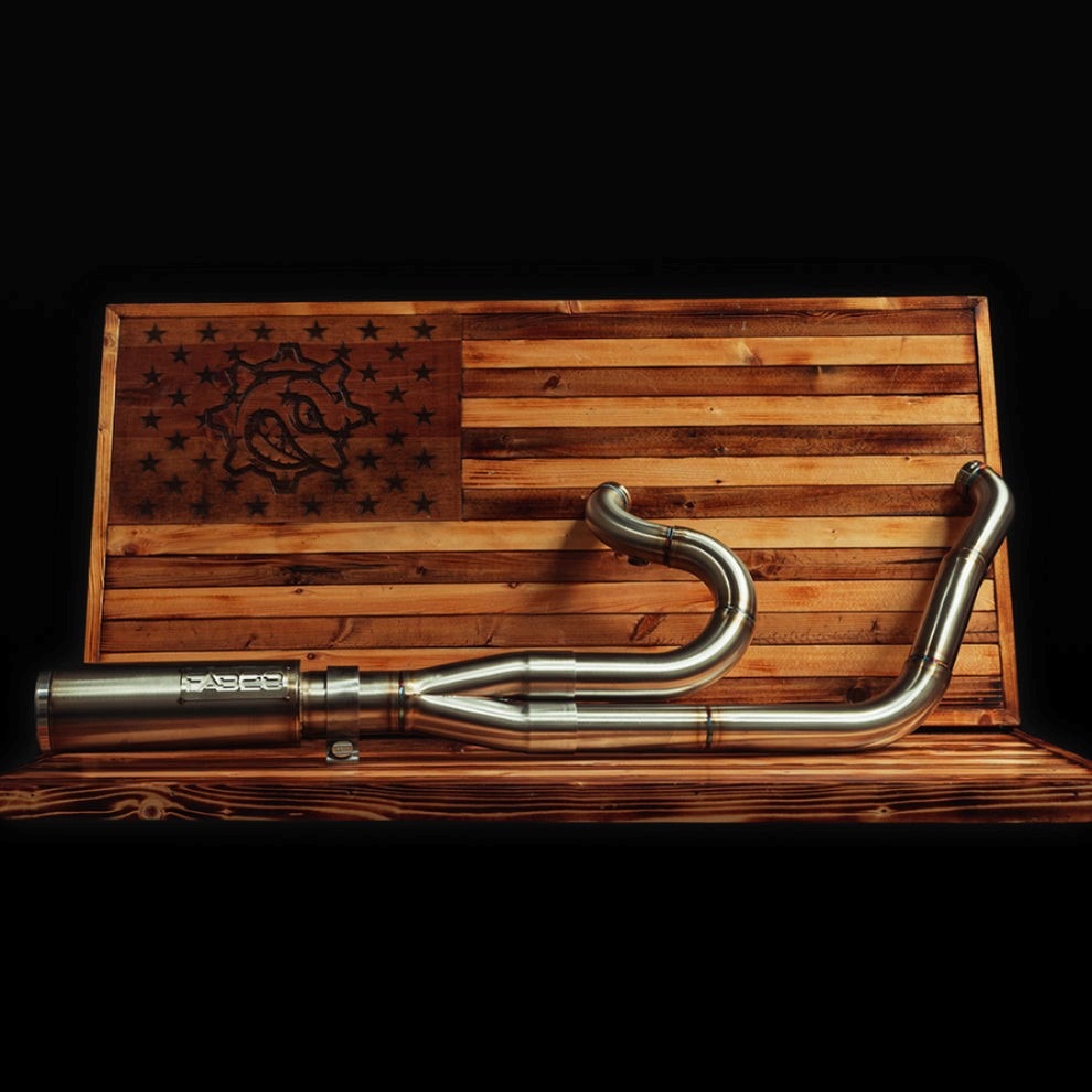 Fab28 M8 Softail Exhaust