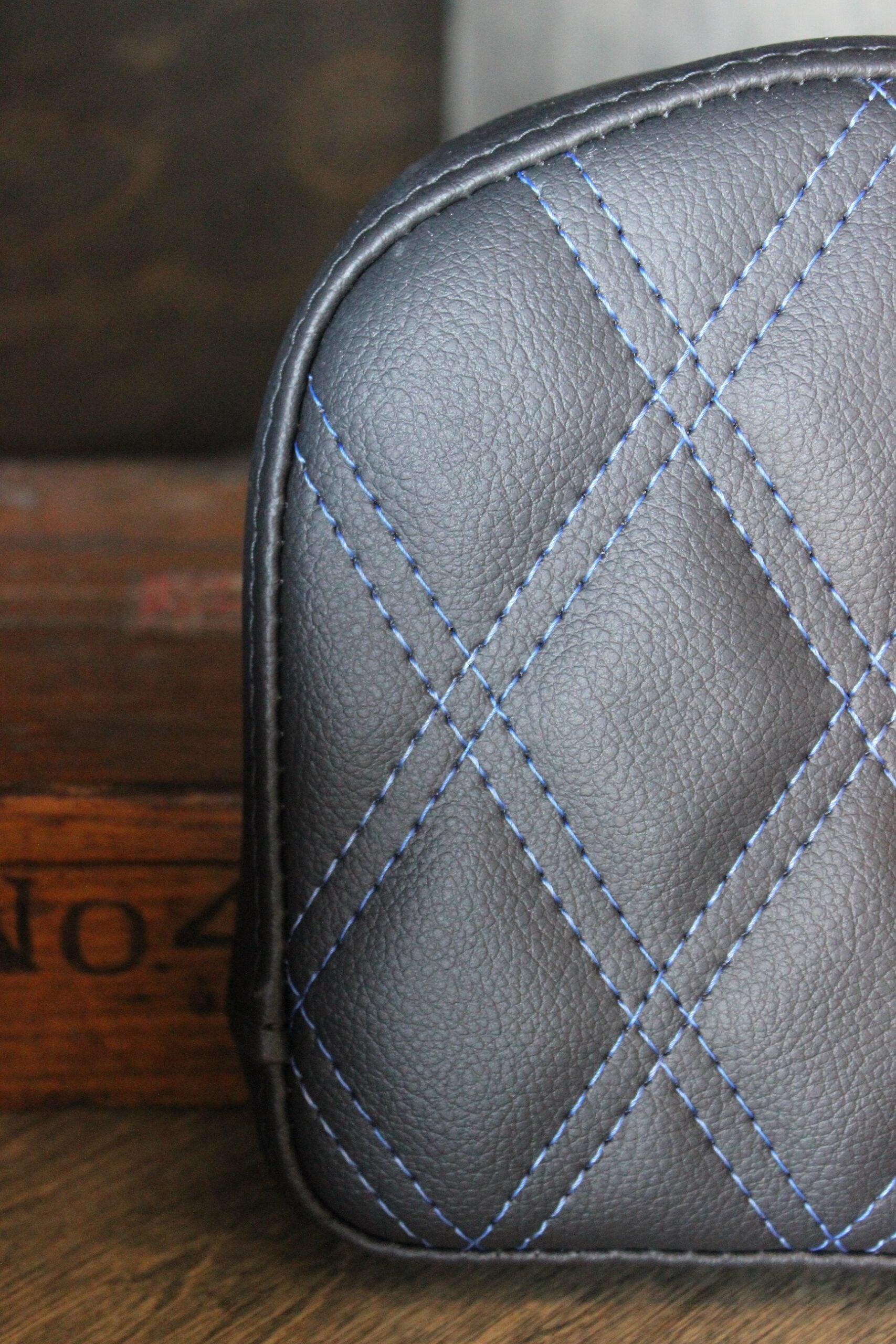 Imzz Elite Signature Short Sissy Bar Pad