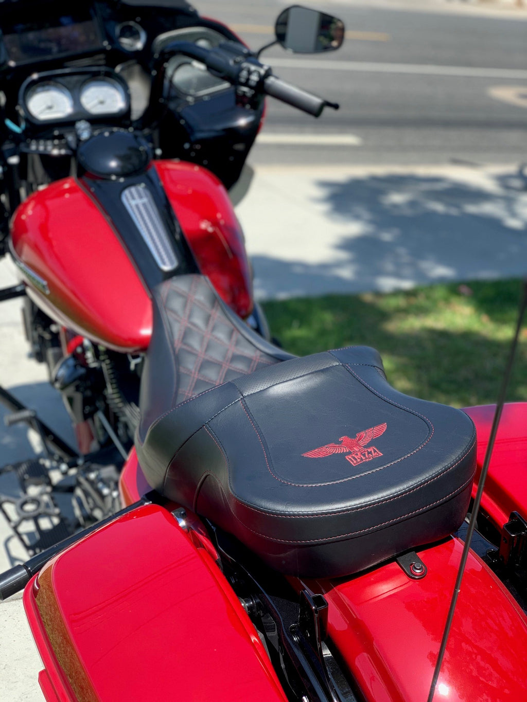 Imzz Elite Signature Saddlemen Road Sofa for Touring Models