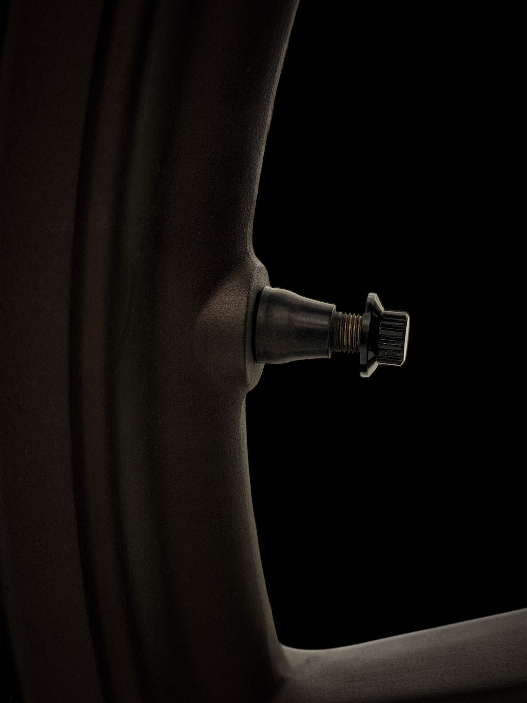 arp style valve stem cap