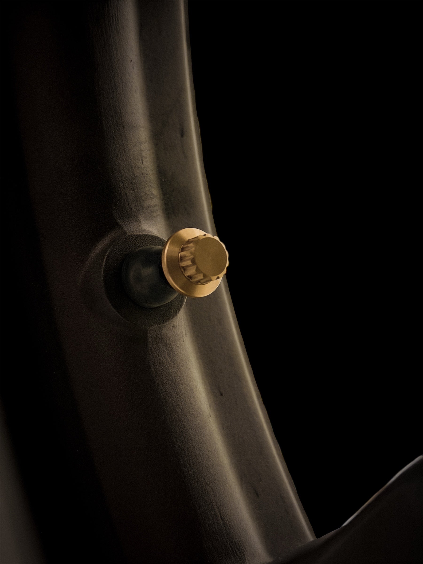 12-point valve stem cap