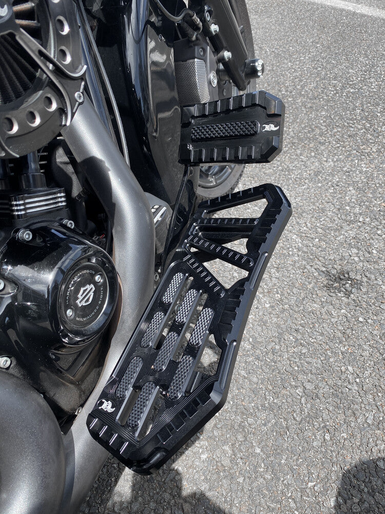 Kens Factory Next Level Bagger Floorboards