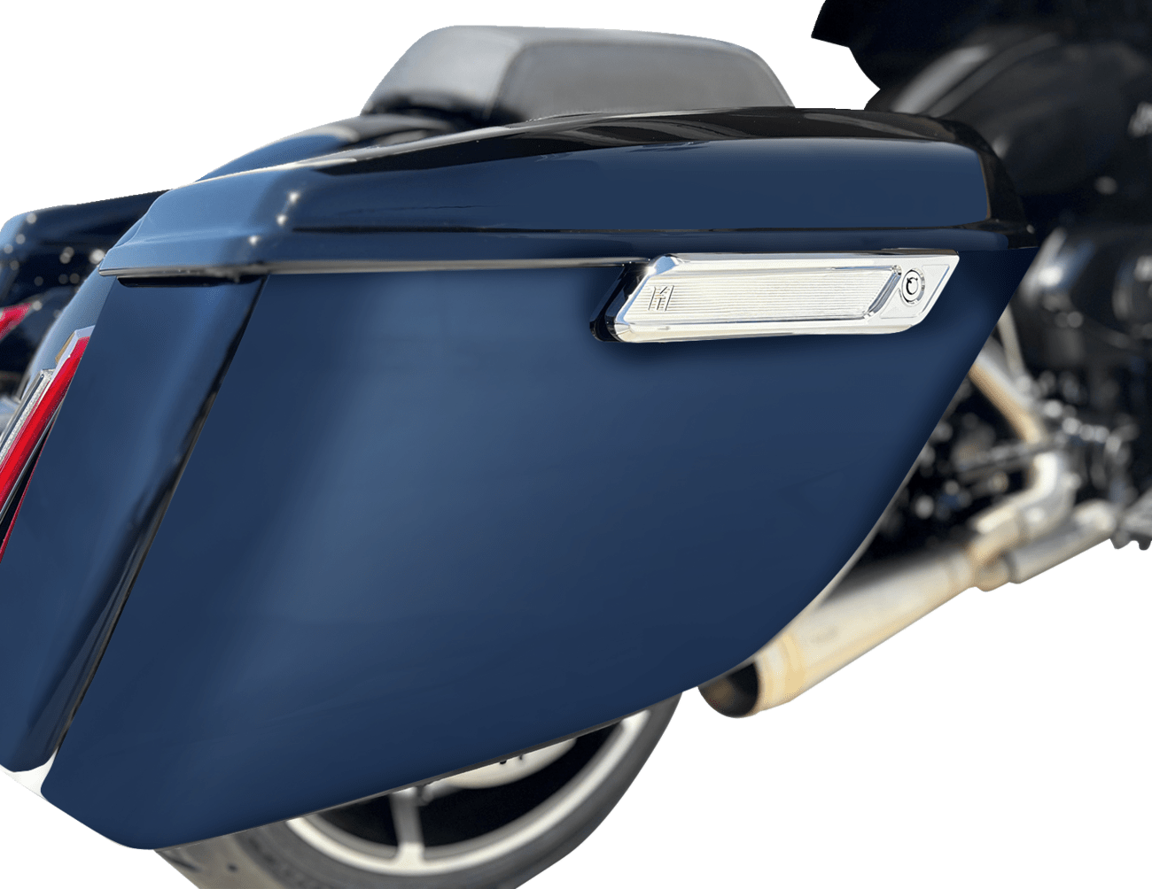 performance bagger saddlebags hinge cover