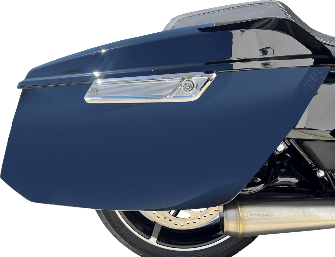 performance bagger saddlebags hinge cover