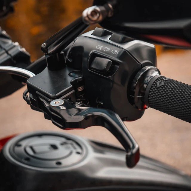 Black anodized Kraus TALON clutch and brake levers