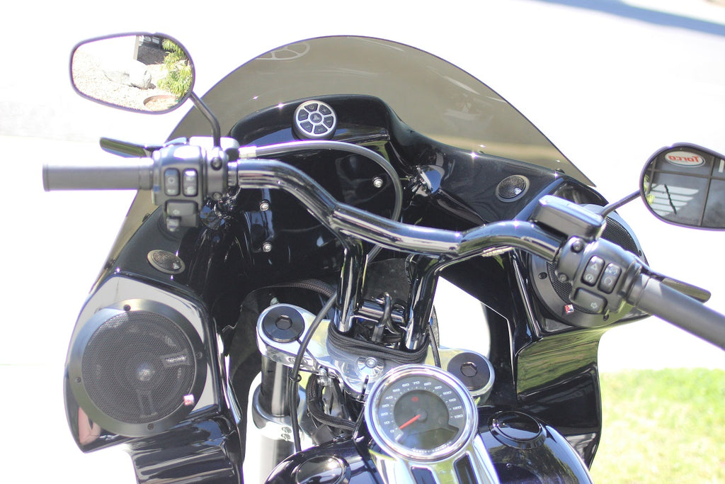RWD FXRT fairing installed on Harley performance build