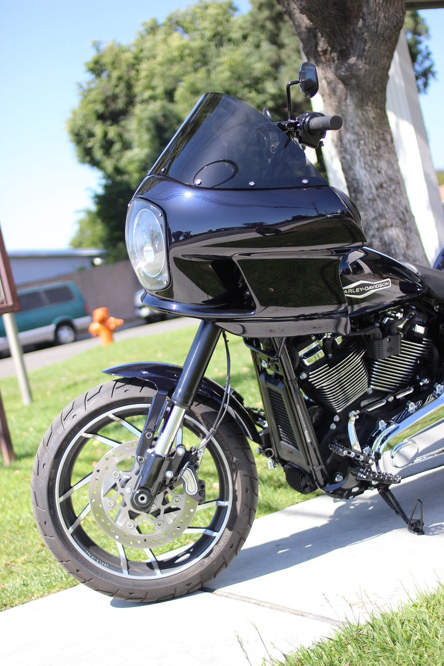 RWD FXRT fairing installed on Harley performance build