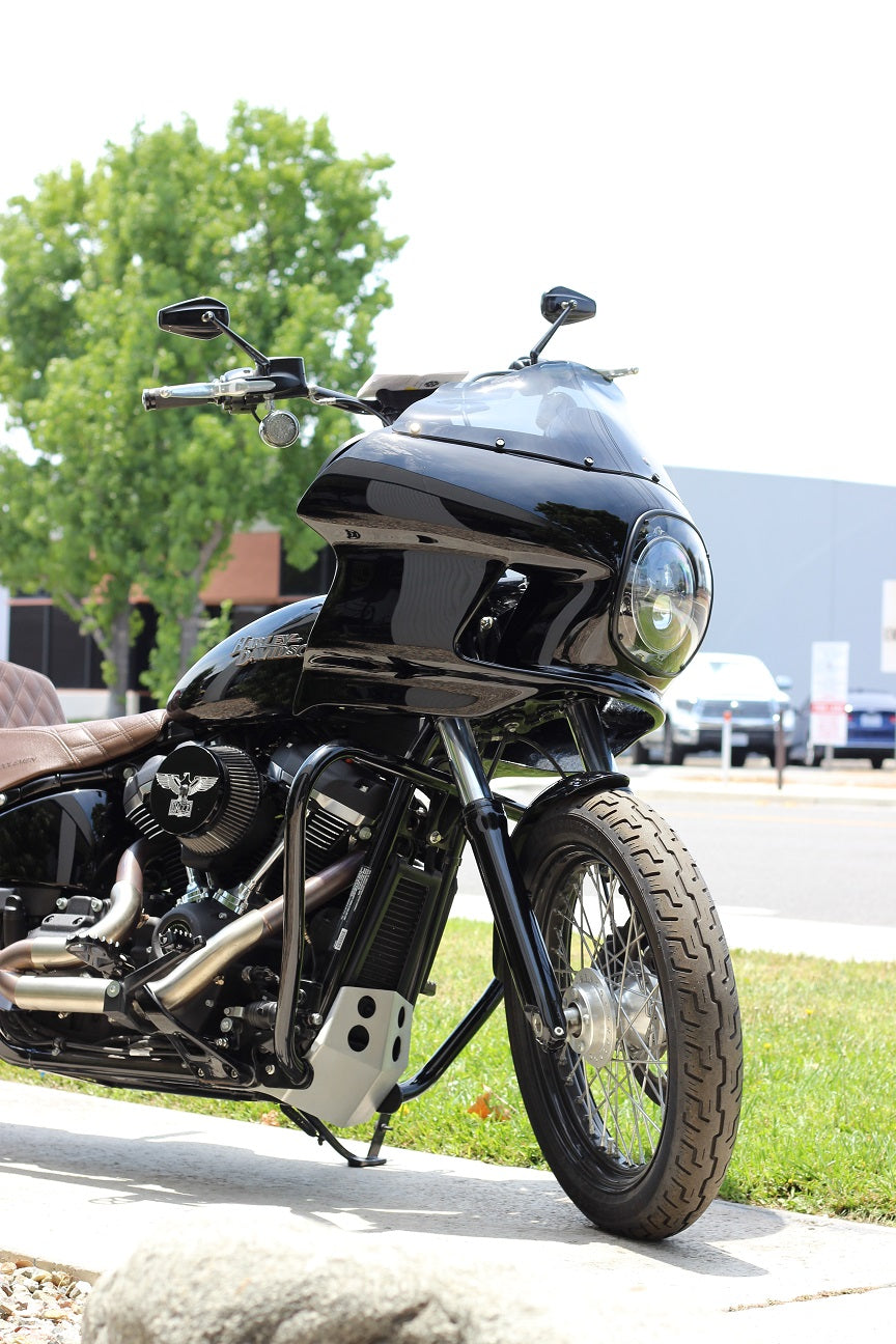 RWD FXRT fairing installed on Harley performance build