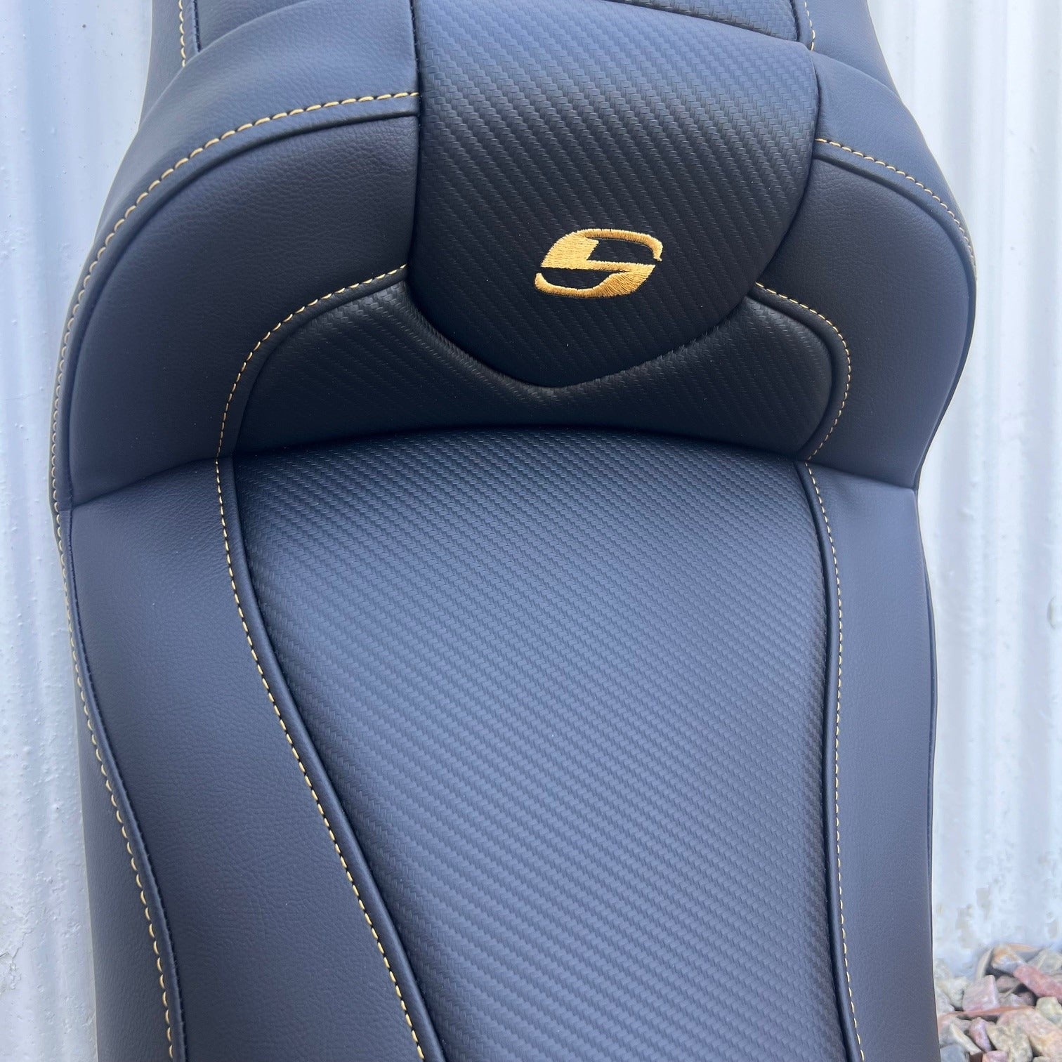 Saddlemen Road Sofa for 23-24 Bagger