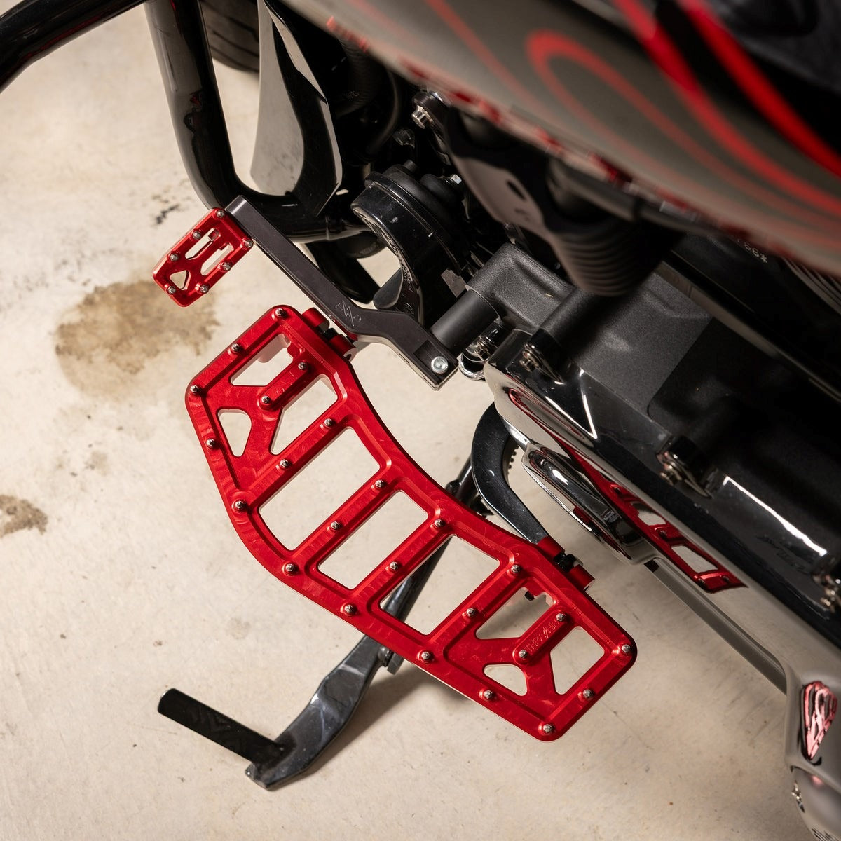 Harley performance bagger floorboards