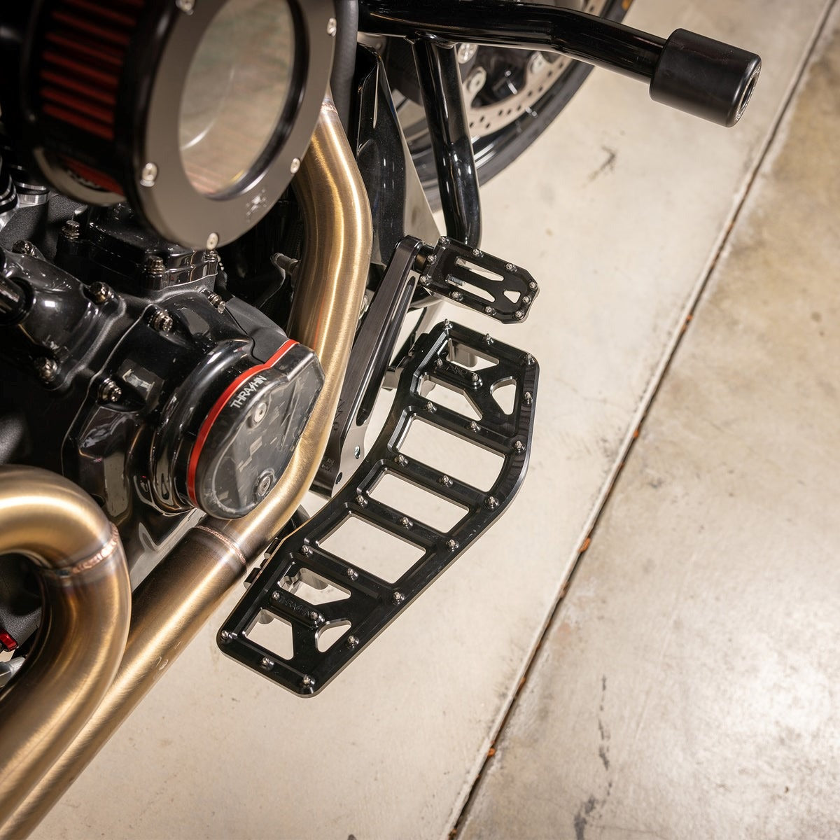 Harley performance bagger floorboards
