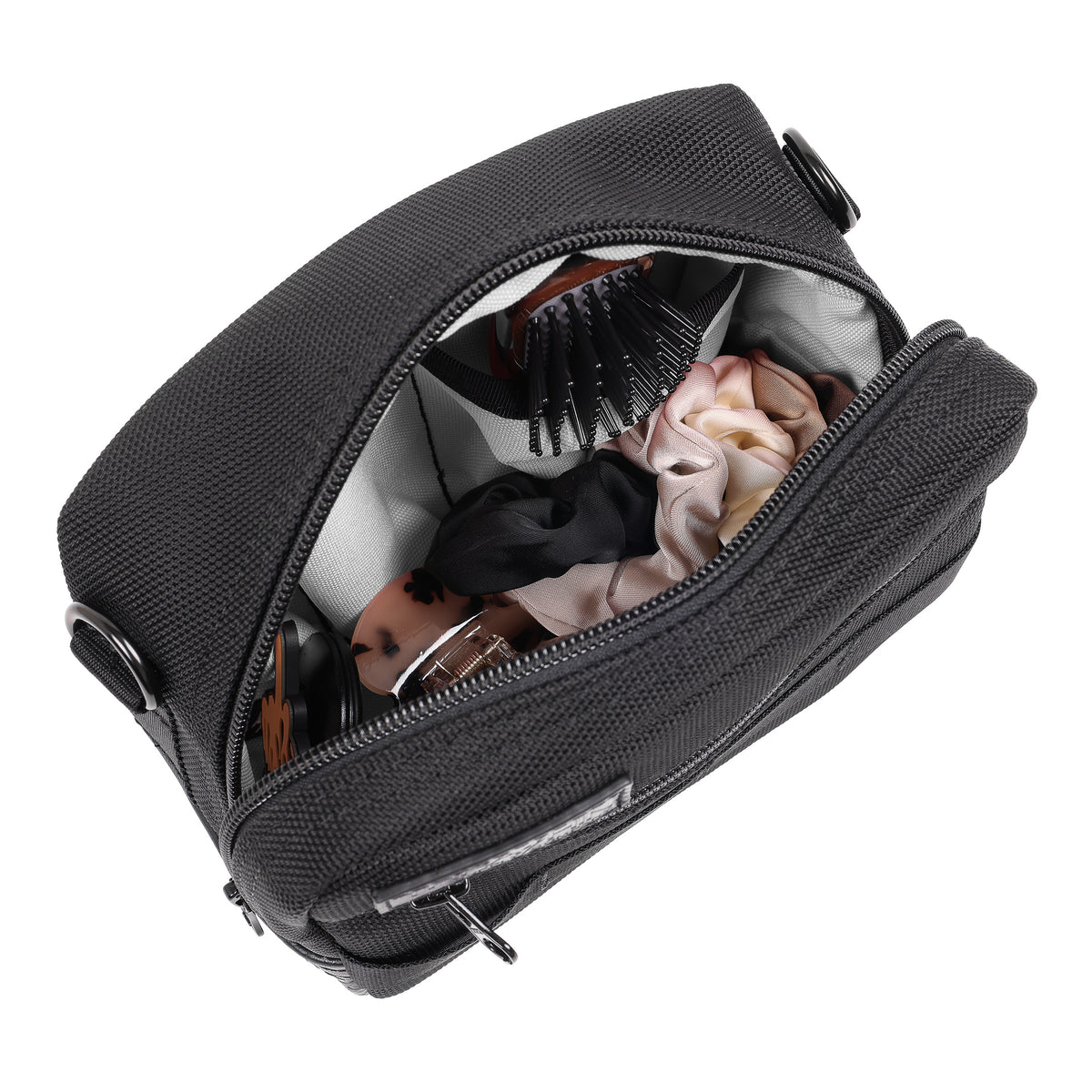 Thrashin Supply crossbody handlebar bag mounted on Harley risers
