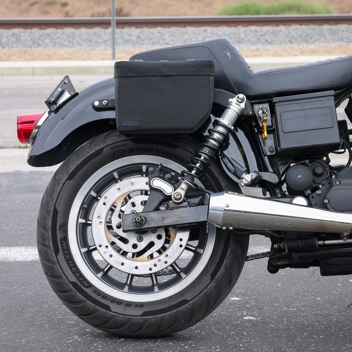 Thrashin Essential Base Saddlebags