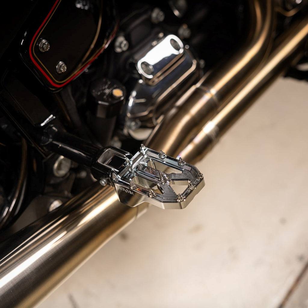 Thrashin Supply Aggressor Footpegs