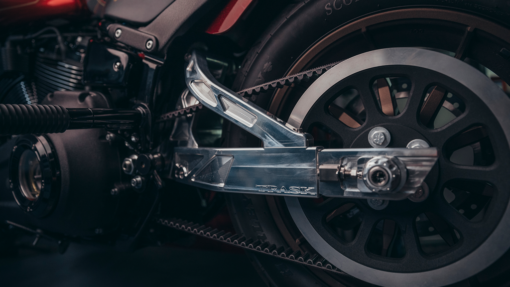 Trask Assault Billet Aluminum Swingarm – Harley M8 Softail
