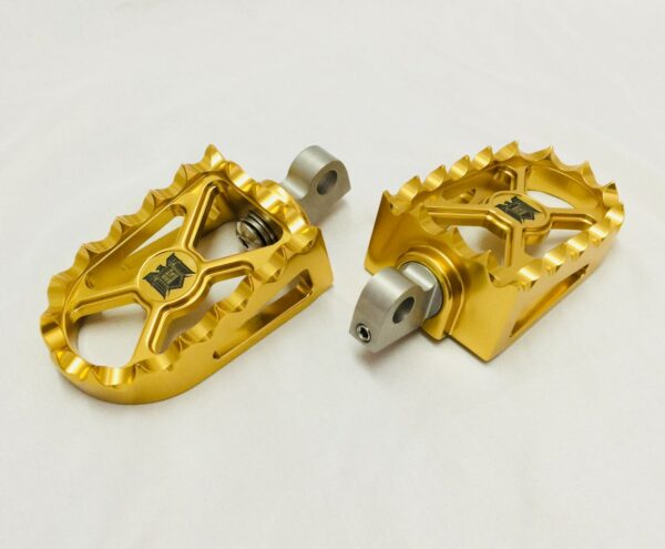 Boosted Brad DMR Bear Trap Footpegs - Image 9