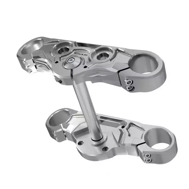 M8 Softail Inverted triple tree