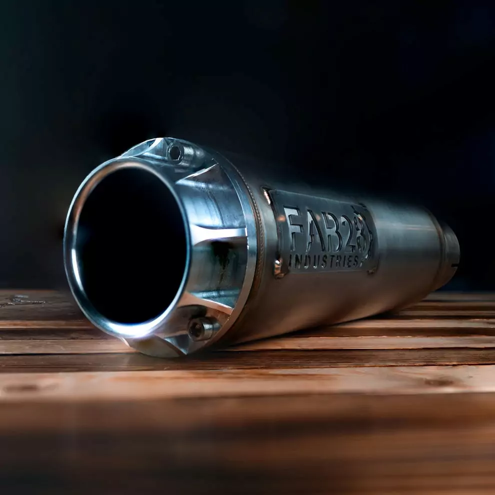 Fab28 M8 Softail Exhaust - Image 17