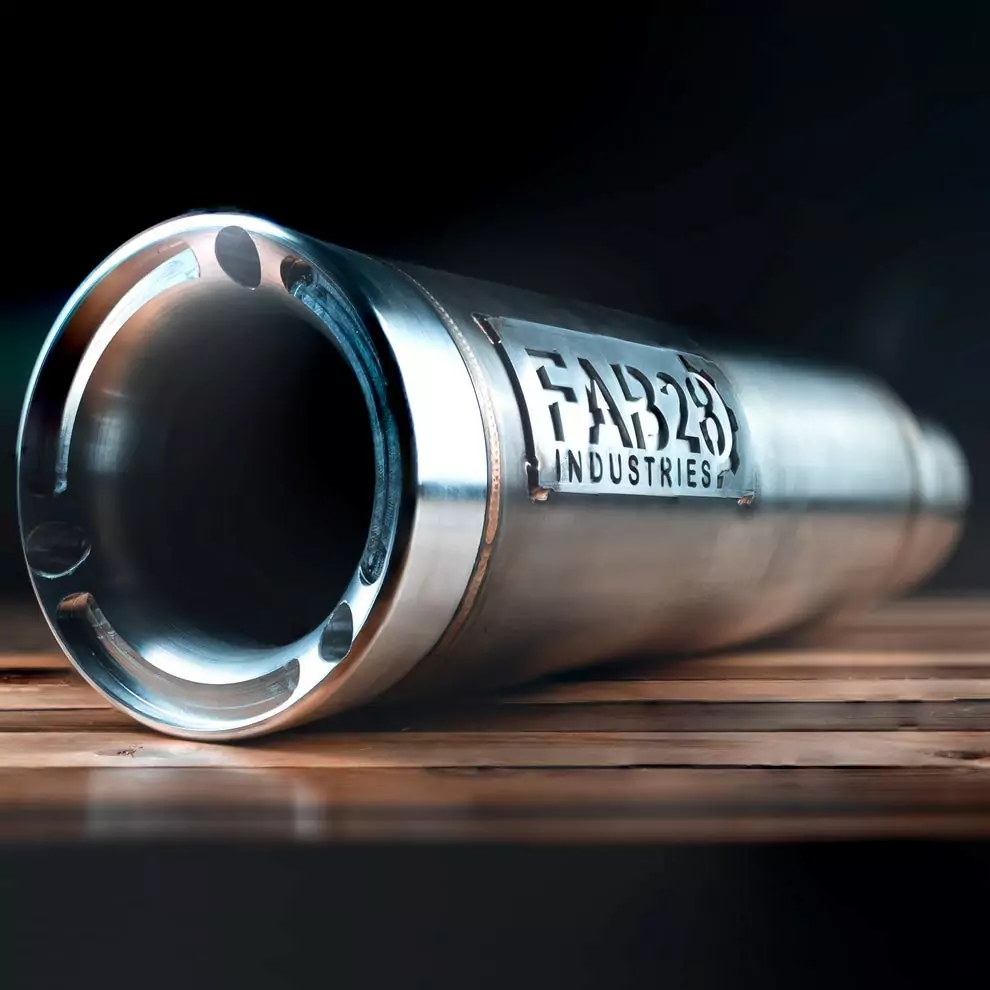 Fab28 M8 Softail Exhaust - Image 16