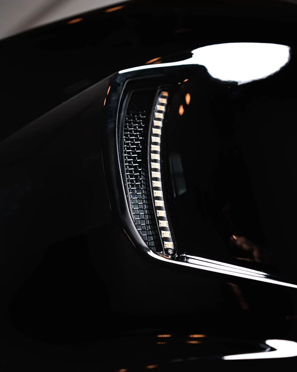 Custom Dynamics Lowrider ST Fairing Vent Lights - Image 3