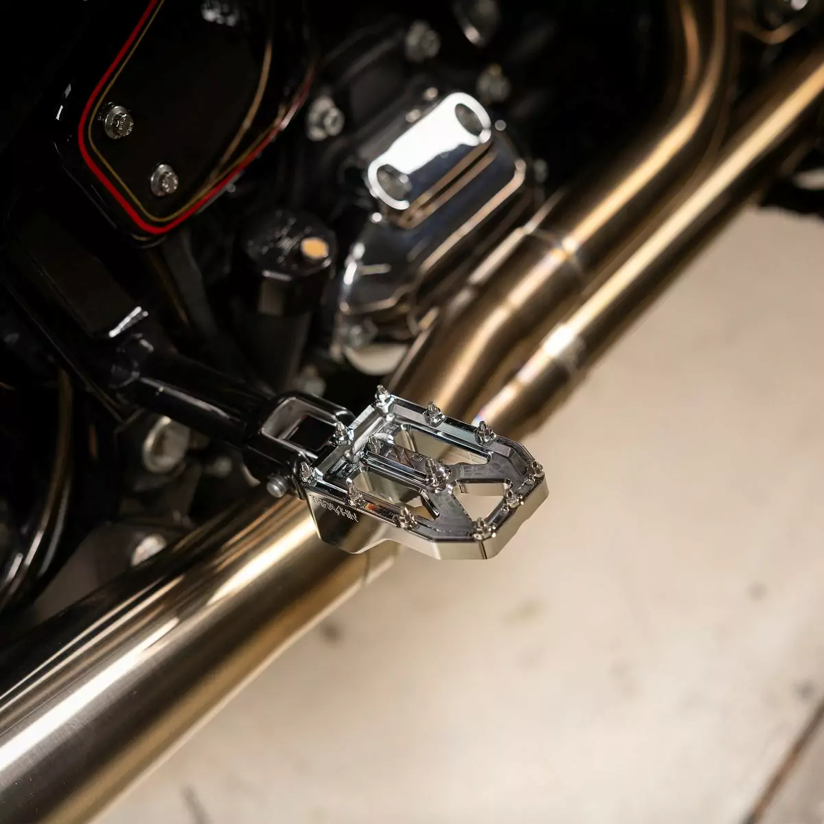 Thrashin Supply Aggressor Footpegs - Image 11